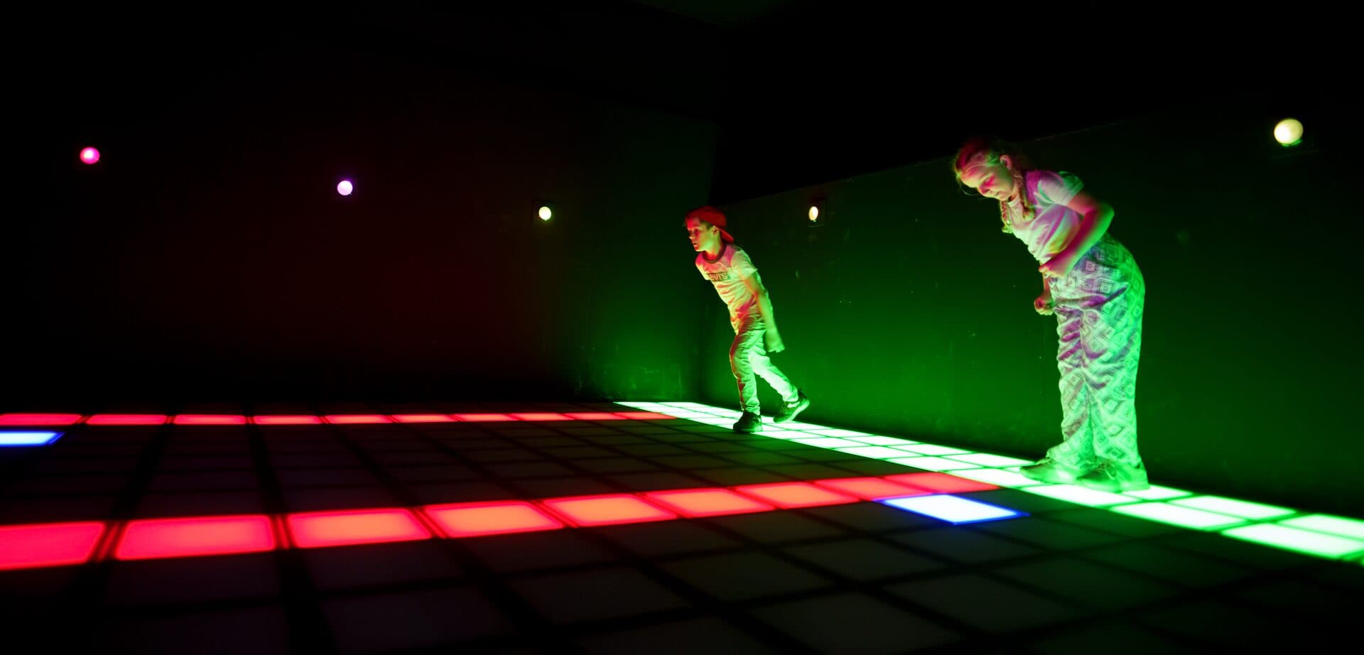 Action auf dem LED-Spielfeld bei Pixel Games